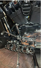 Load image into Gallery viewer, Foot Pegs Floorboards Pedals For Harley Softail Electra Road Glide CNC MX style
